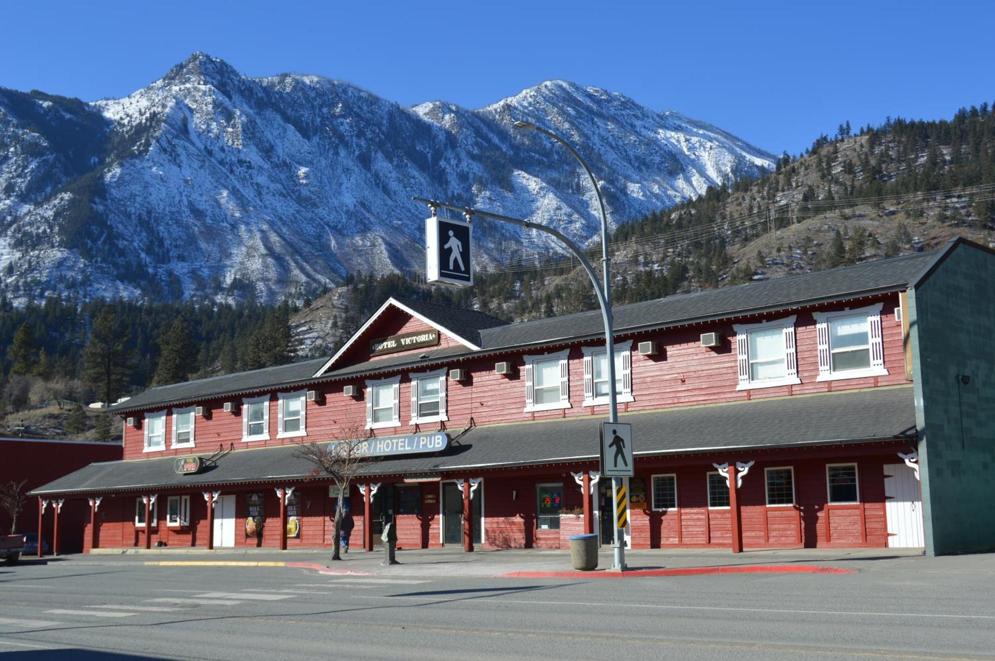 Lillooet Hotel Victoria Exterior photo